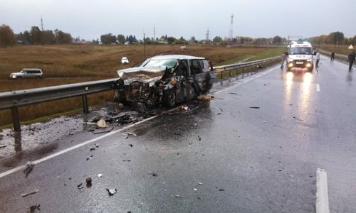 Автокатастрофа на Чуйском тракте. Фото ГУ МВД по Новосибирской области
